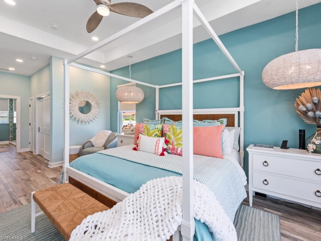 679 Seagrape Dr , Marco Island, FL 34145 Photo