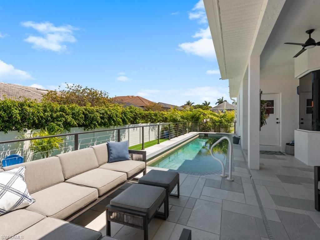 679 Seagrape Dr , Marco Island, FL 34145 Photo