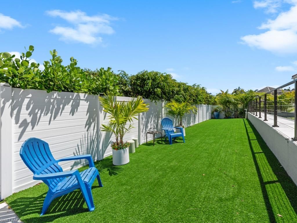 679 Seagrape Dr , Marco Island, FL 34145 Photo