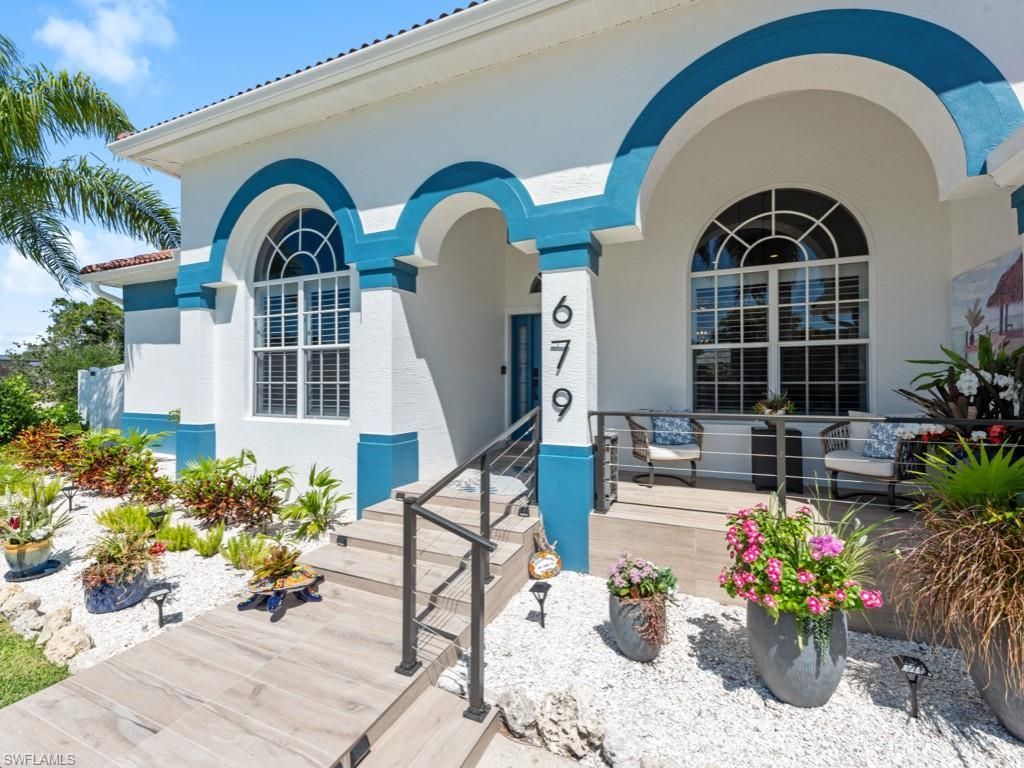 679 Seagrape Dr , Marco Island, FL 34145 Photo