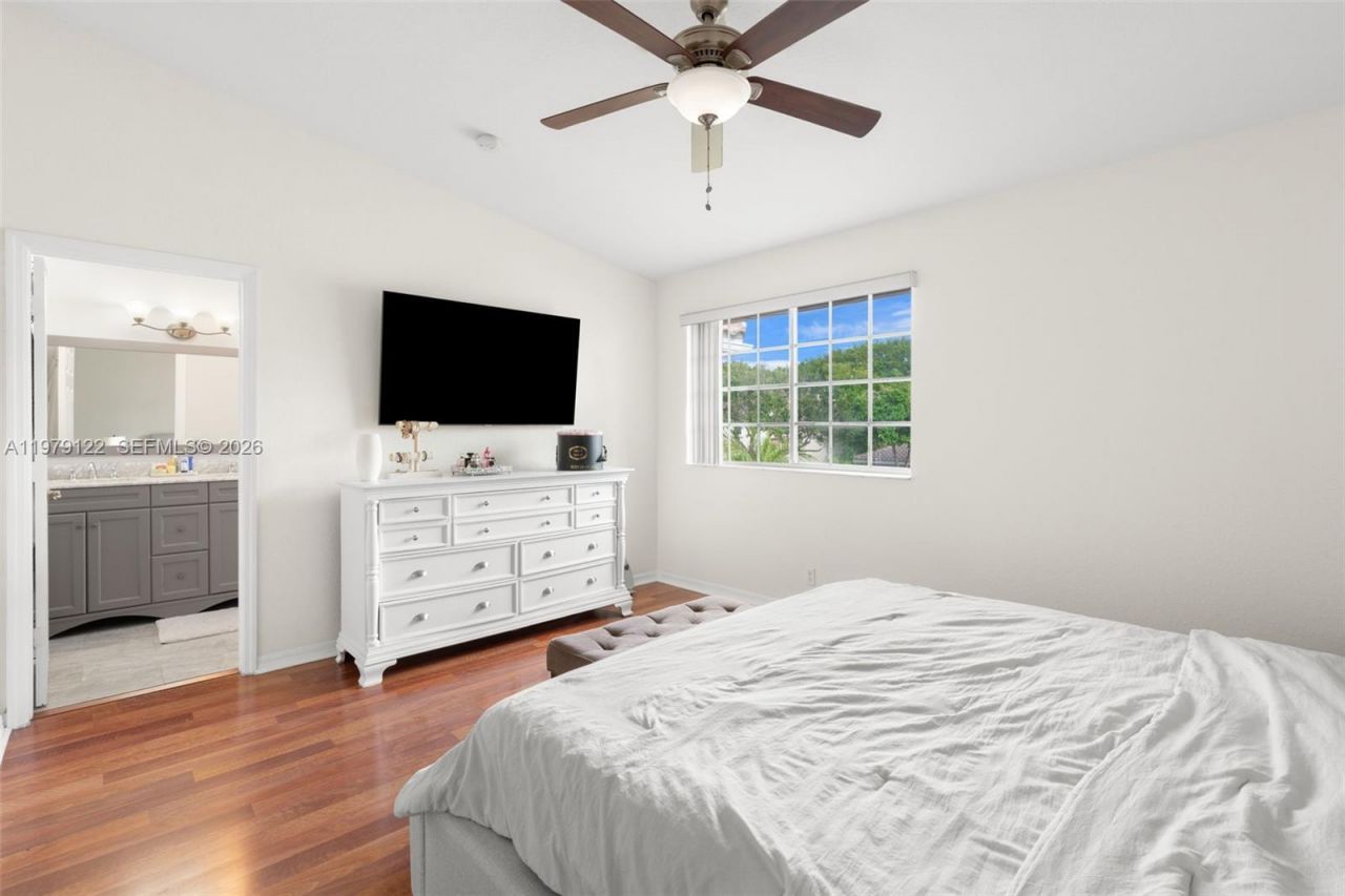 3811 NW 91st Ter , Sunrise, FL 33351 Photo