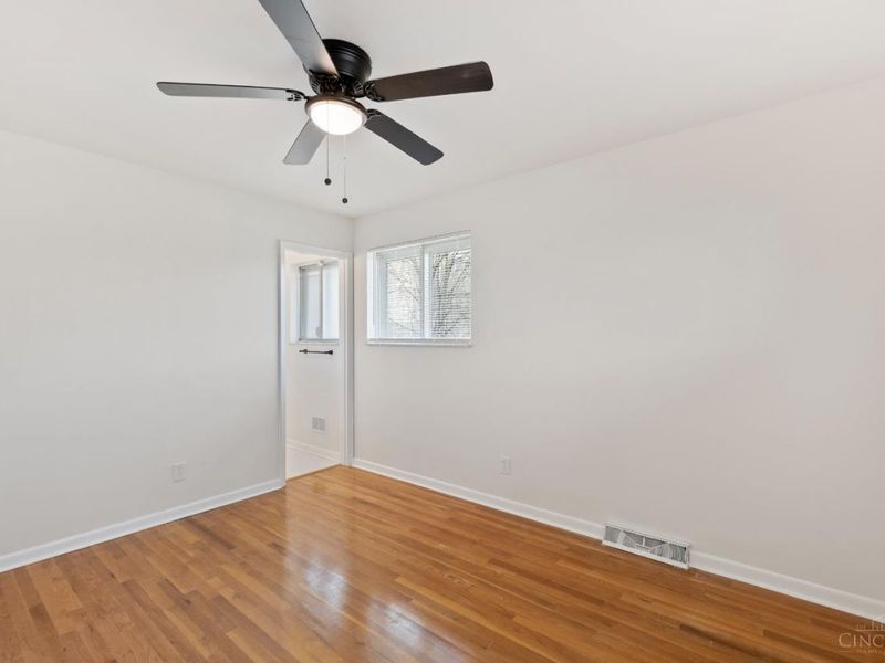 332 Lux Avenue, Springfield Twp., OH 45216 Photo 12