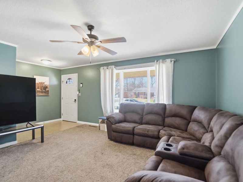 926 Crestwood Drive, Lima, OH 45805 Photo 9