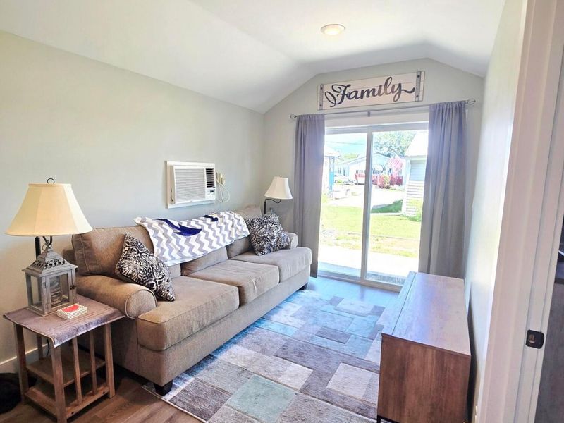 13981 Custers Point Road NE, Thornville, OH 43076 Photo 3