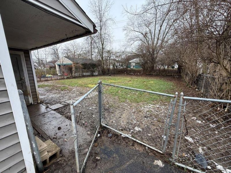 2345 Century Drive , Columbus, OH 43211 Photo 4