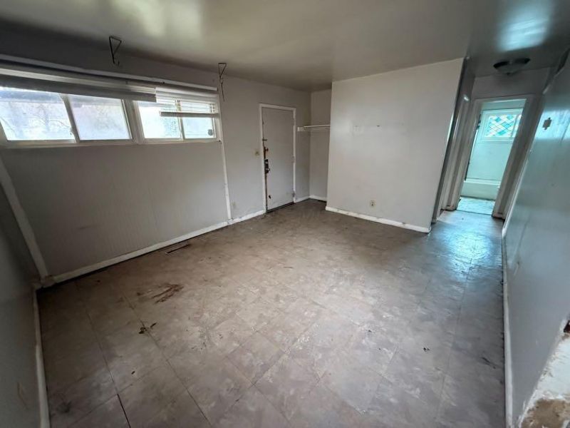 2345 Century Drive , Columbus, OH 43211 Photo 5