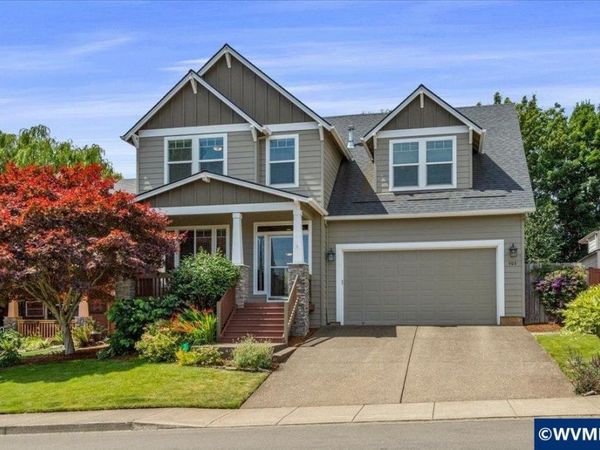 903 Eisenhower Dr NW, Salem, OR 97304