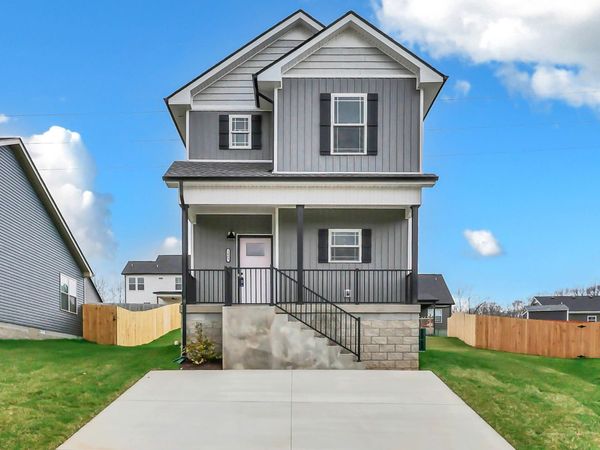 1465 Isaiah Dr , Clarksville, TN 37042