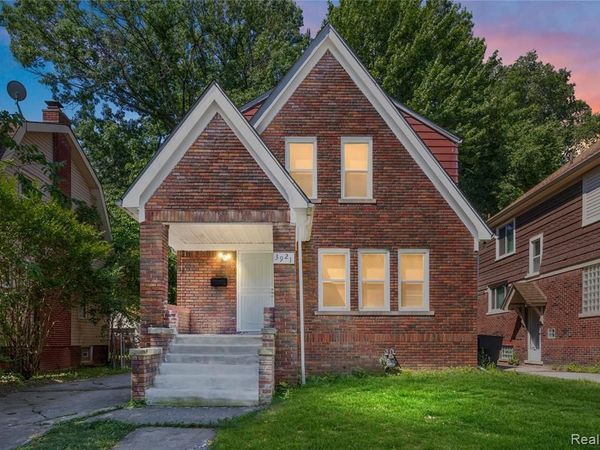 3921 Three Mile Drive, Detroit, MI 48224
