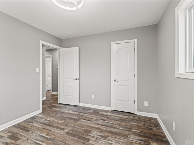 255 Lutz Drive, Englewood, OH 45322 Photo 14