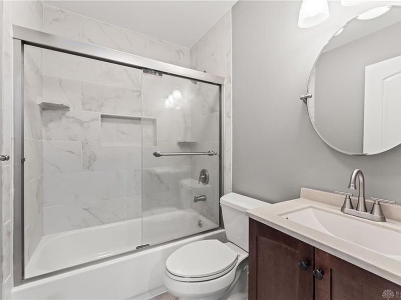 255 Lutz Drive, Englewood, OH 45322 Photo 15