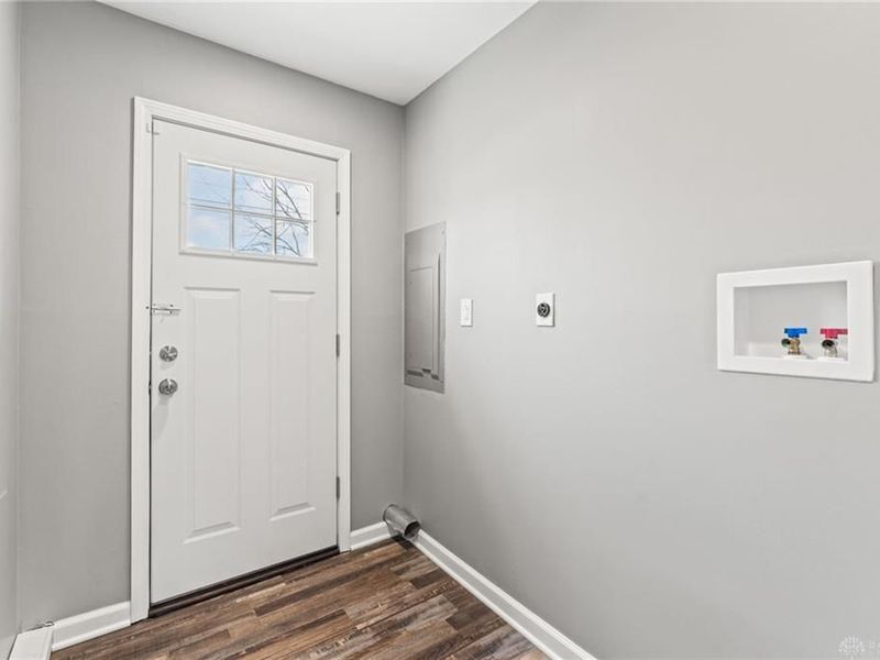 255 Lutz Drive, Englewood, OH 45322 Photo 18