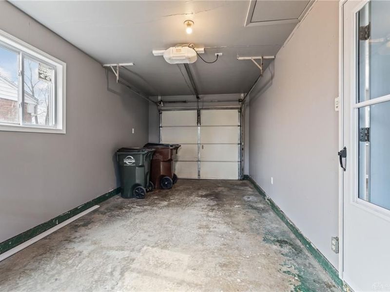 255 Lutz Drive, Englewood, OH 45322 Photo 19