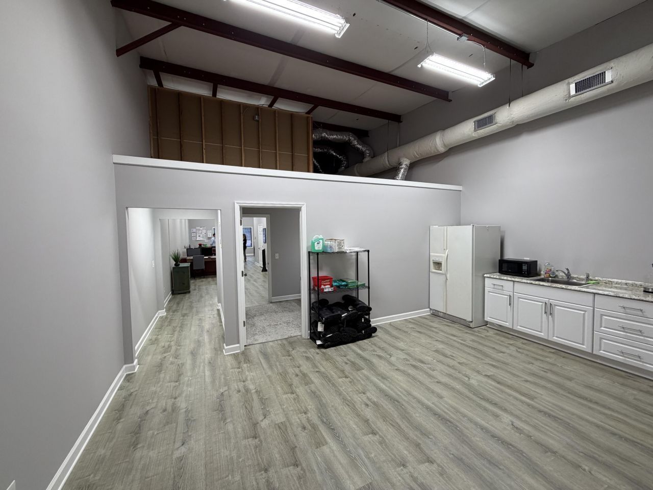 1731 N Main Street Photo 10