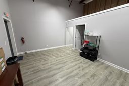 1731 N Main Street photo 4