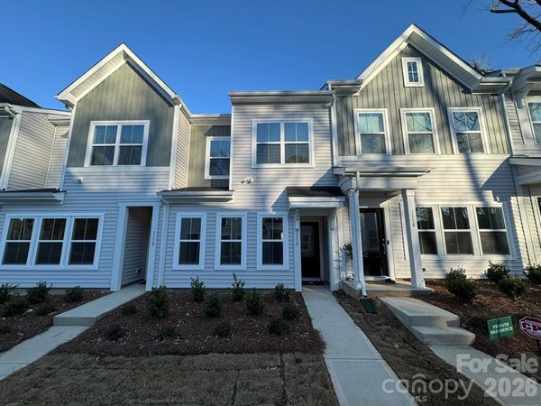 4632 Lakeview Road , Unit 6, Charlotte, NC 28216