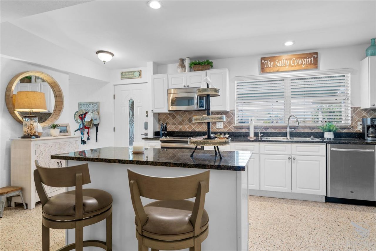 2600 W Coral Way , Daytona Beach, FL 32118 Photo