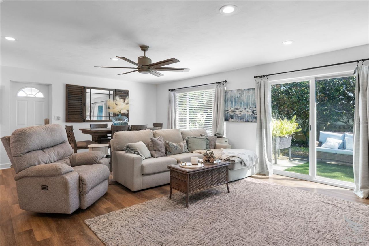 2600 W Coral Way , Daytona Beach, FL 32118 Photo