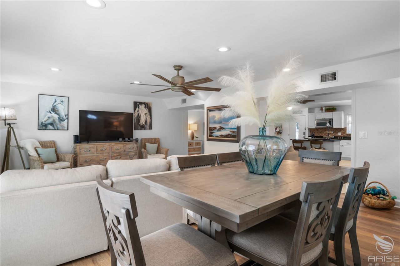 2600 W Coral Way , Daytona Beach, FL 32118 Photo