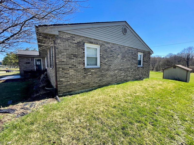 484 Marlena Drive, Wilmington, OH 45177 Photo 6