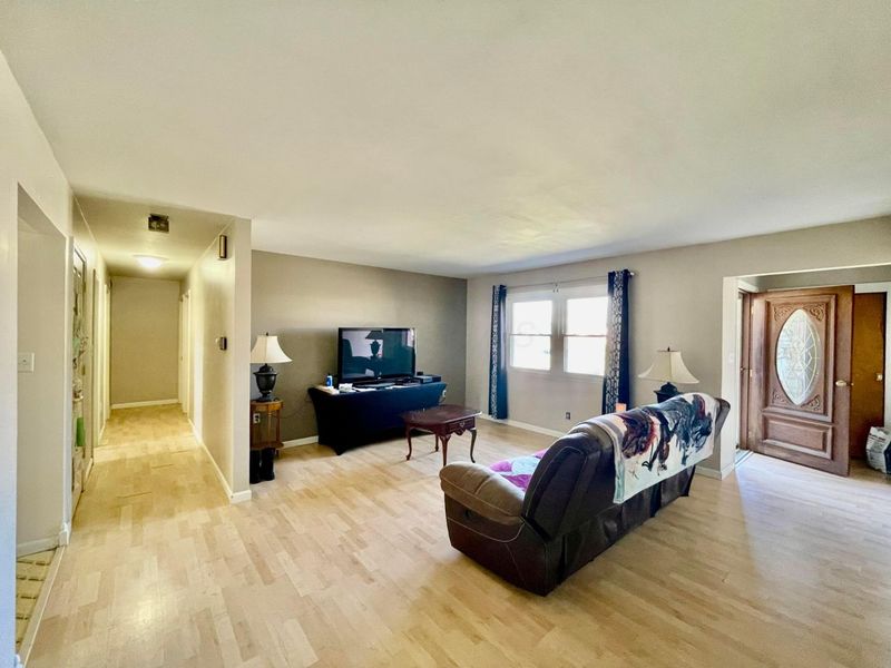 484 Marlena Drive, Wilmington, OH 45177 Photo 8