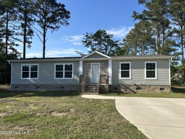 857 Nicholas Drive SW, Carolina Shores, NC 28467