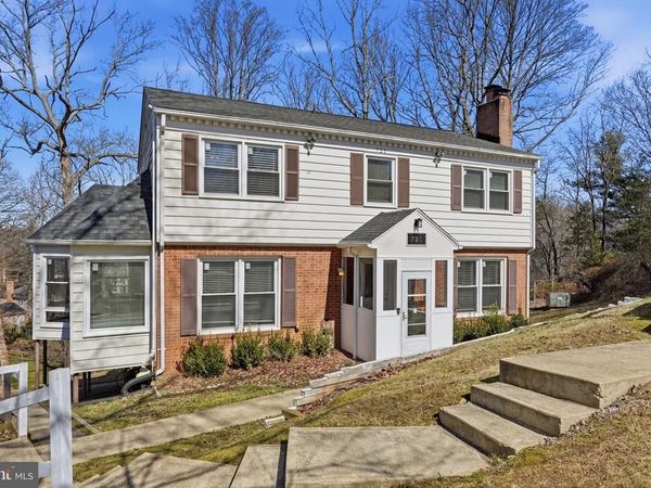 721 UPHAM PLACE NW, VIENNA, VA 22180