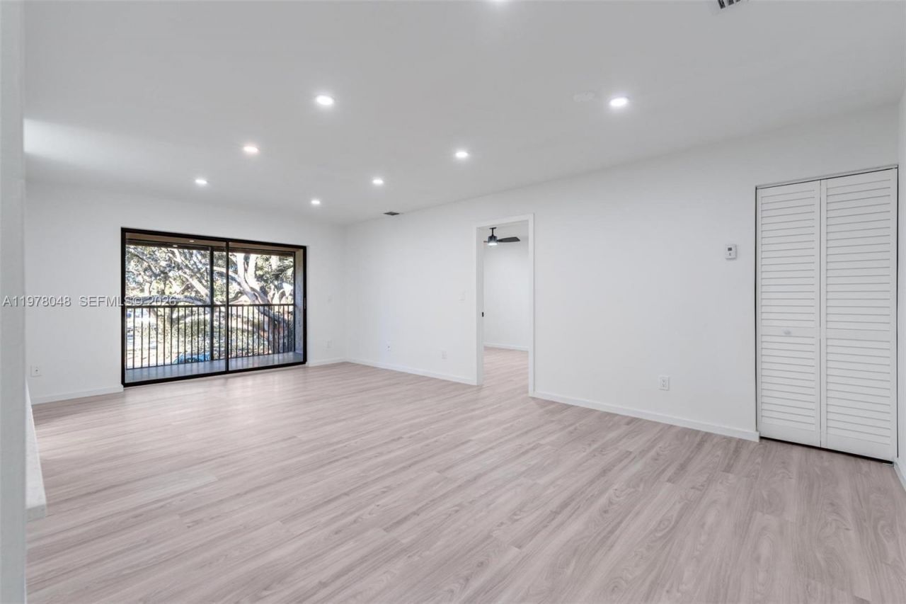 3631 NW 94th Ave, Unit 6G, Sunrise, FL 33351 Photo