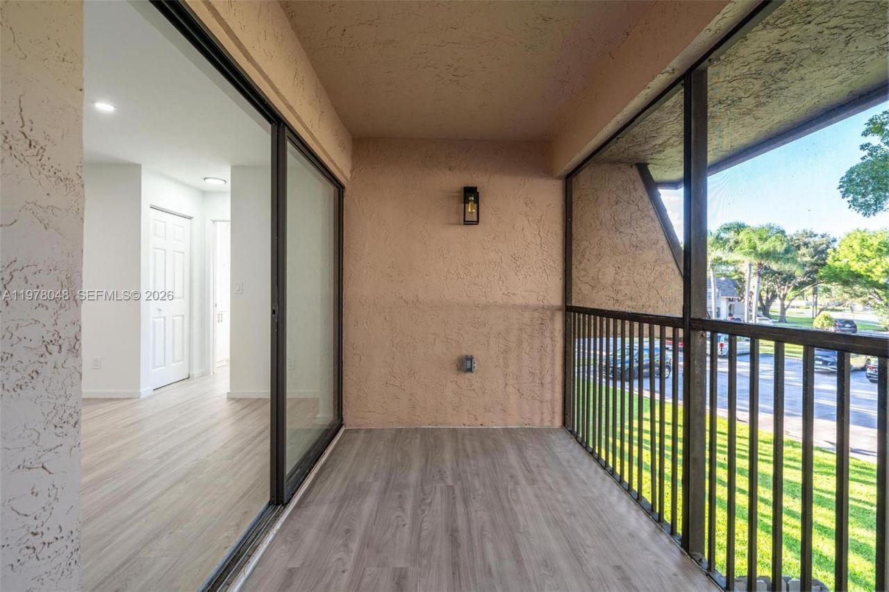 3631 NW 94th Ave , Unit 6G, Sunrise, FL 33351 Photo