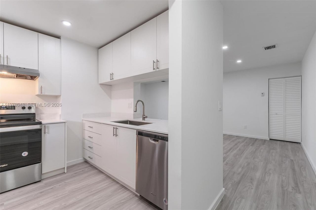 3631 NW 94th Ave , Unit 6G, Sunrise, FL 33351 Photo