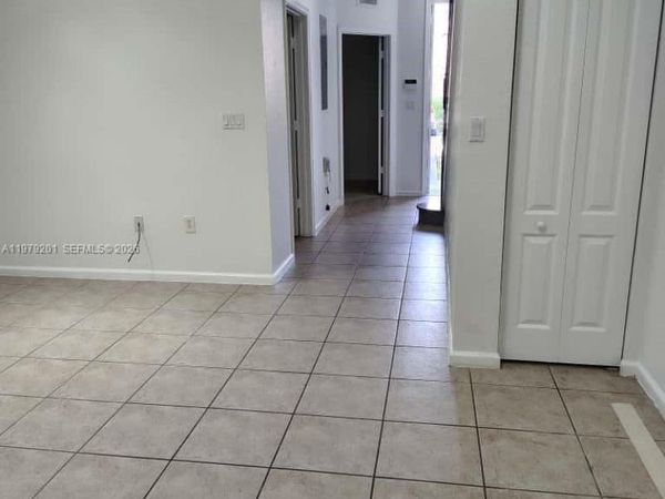 21207 NW 14th Pl , Unit 1-28, Miami Gardens, FL 33169