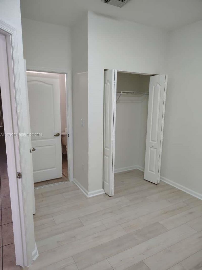 21207 NW 14th Pl , Unit 1-28, Miami Gardens, FL 33169 Photo