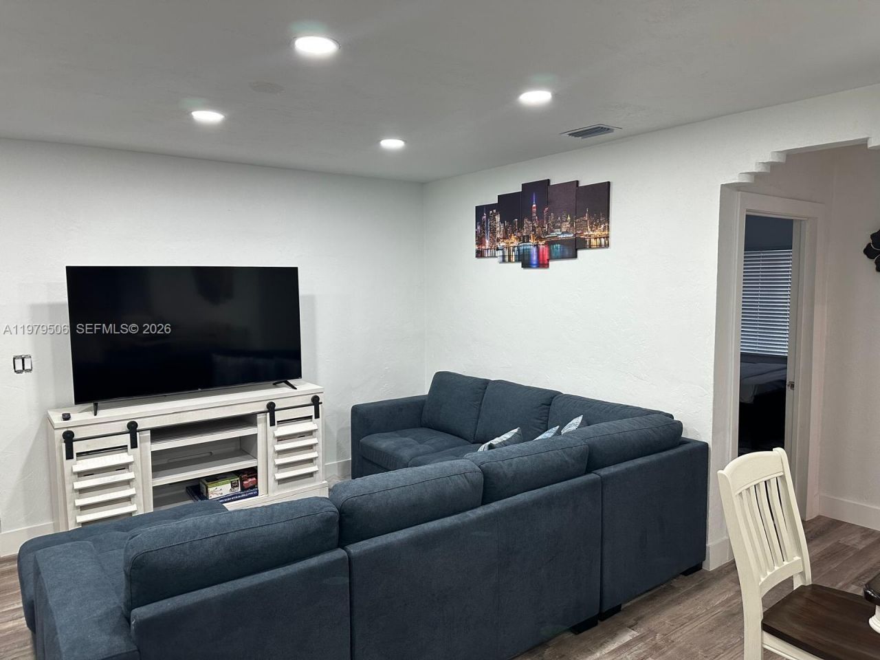 1376 NW 41st St , Miami, FL 33142 Photo