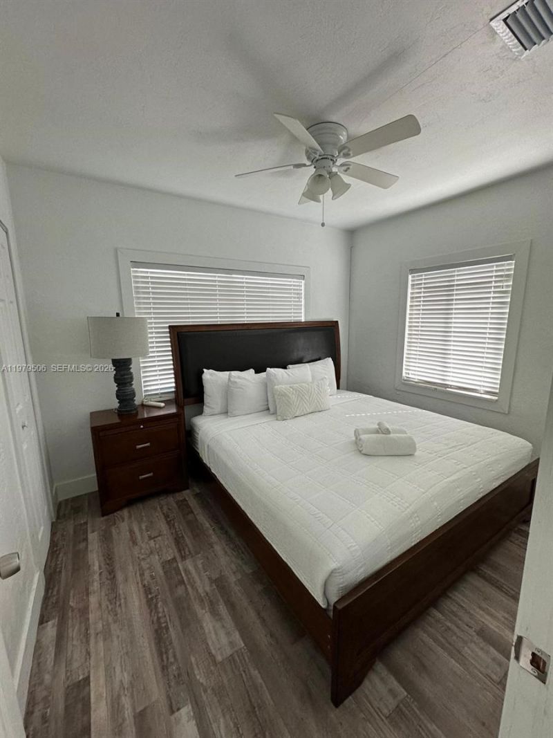 1376 NW 41st St , Miami, FL 33142 Photo