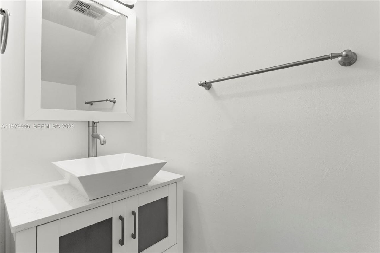 13745 SW 84th St, Unit A, Miami, FL 33183 Photo