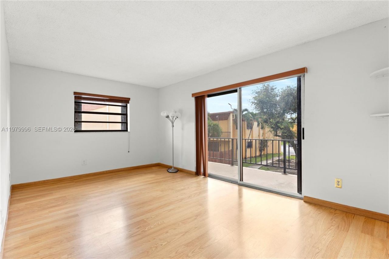 13745 SW 84th St, Unit A, Miami, FL 33183 Photo