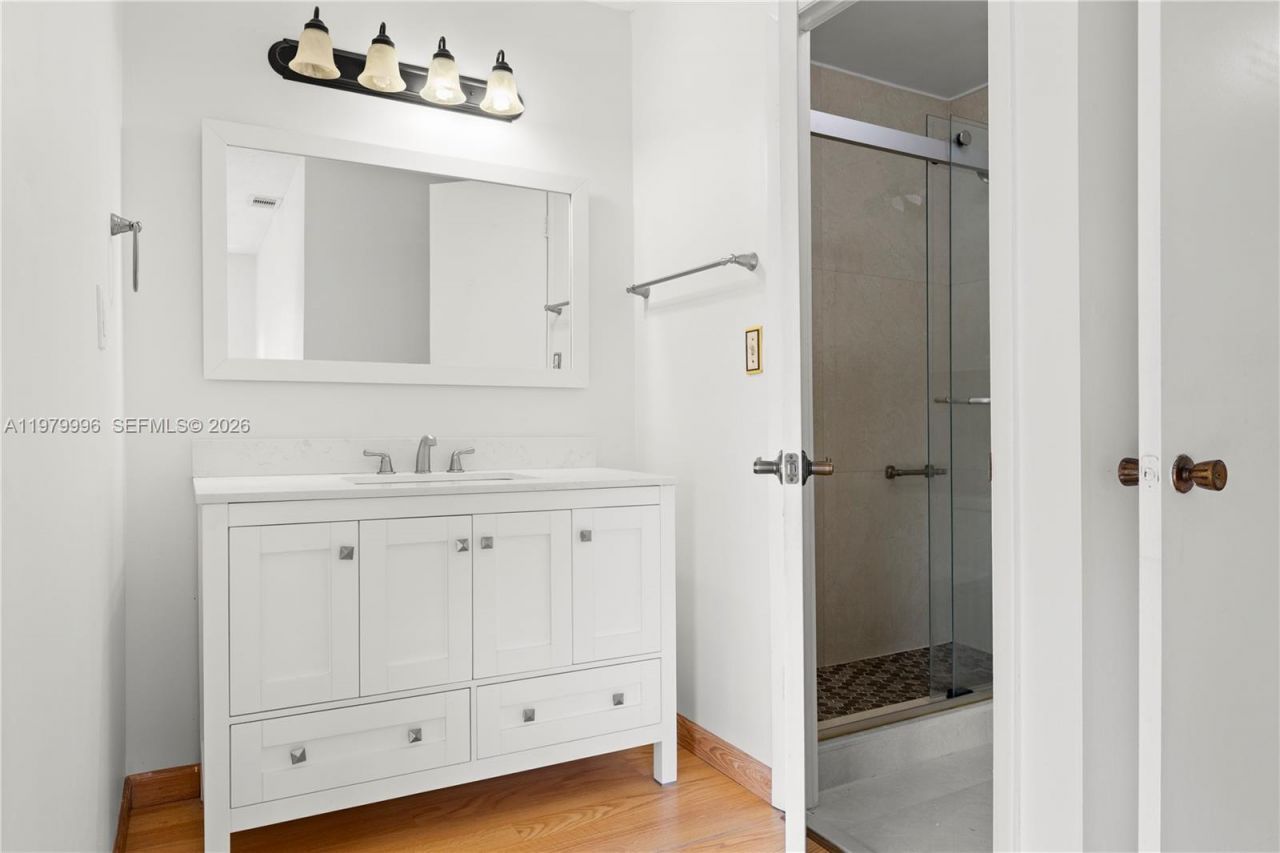 13745 SW 84th St, Unit A, Miami, FL 33183 Photo