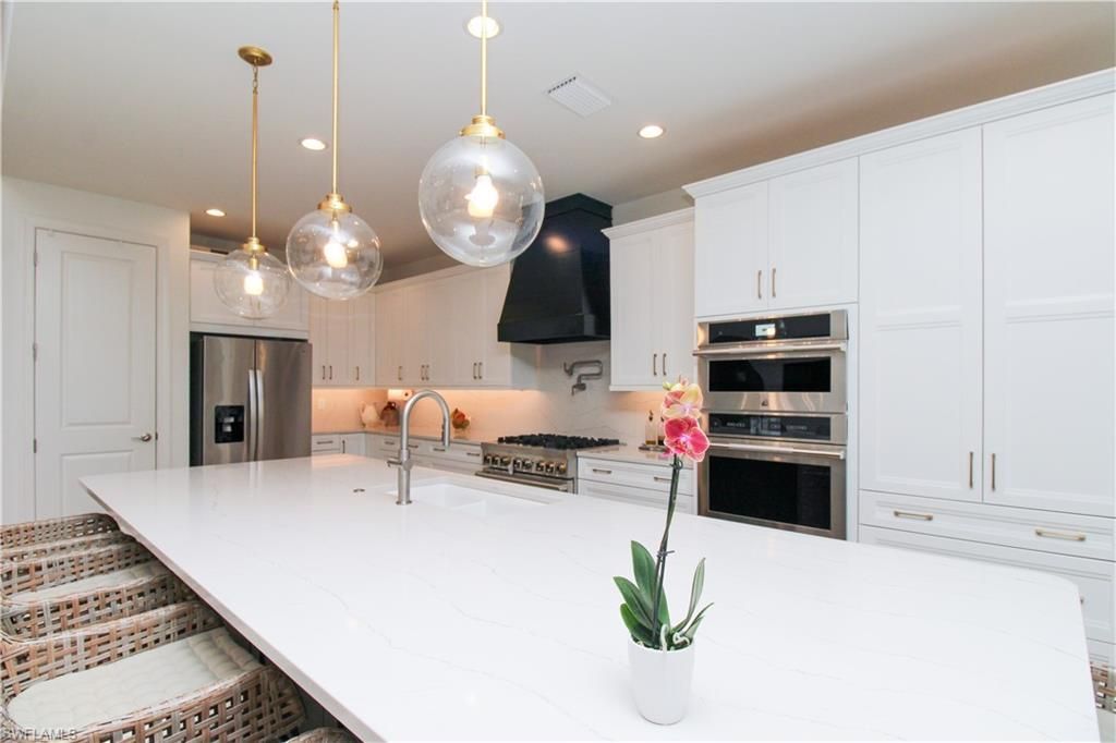9241 Cayman Dr, Naples, FL 34114 Photo