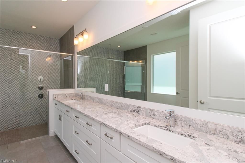 9241 Cayman Dr, Naples, FL 34114 Photo