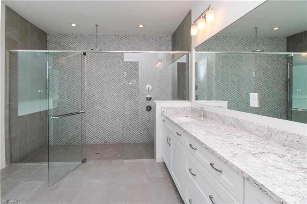 9241 Cayman Dr, Naples, FL 34114 Photo