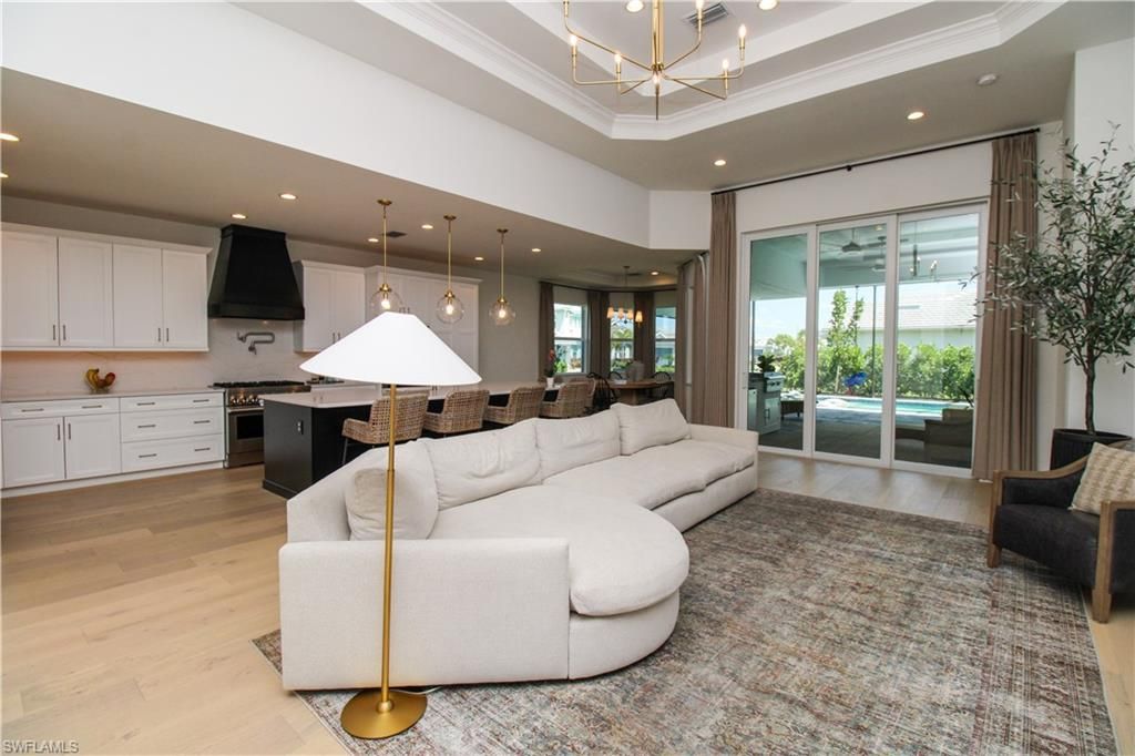 9241 Cayman Dr, Naples, FL 34114 Photo