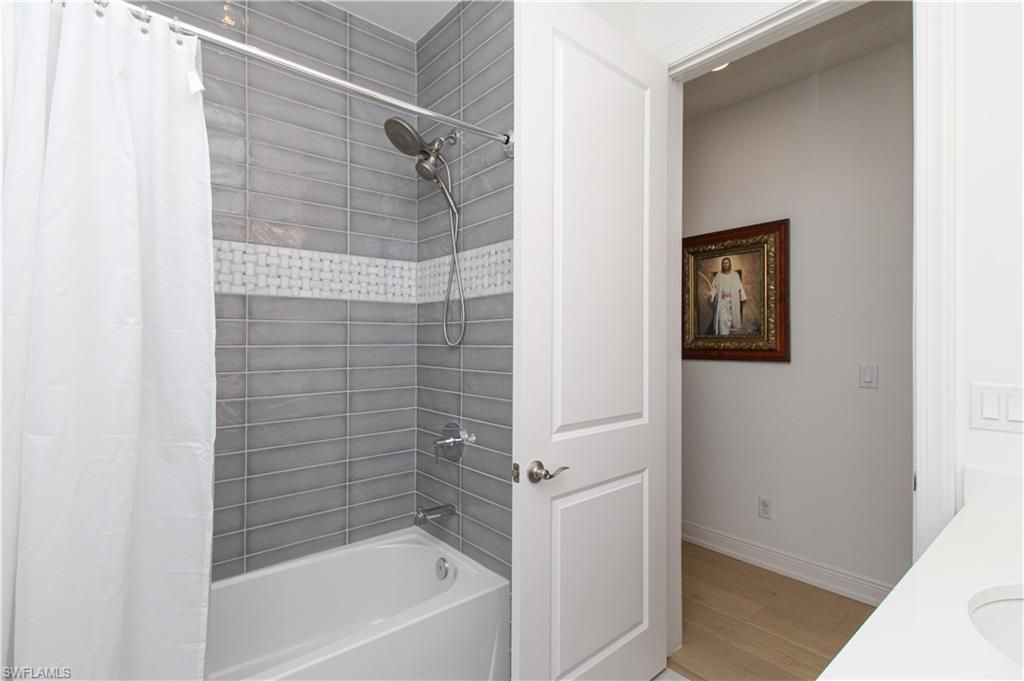 9241 Cayman Dr, Naples, FL 34114 Photo