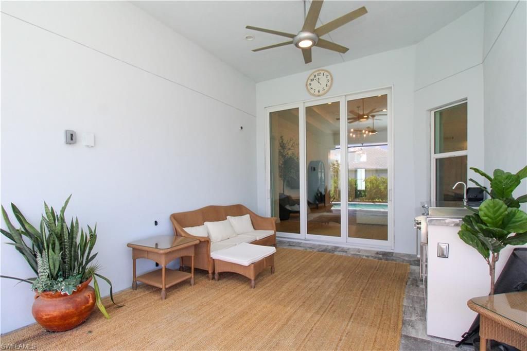 9241 Cayman Dr, Naples, FL 34114 Photo