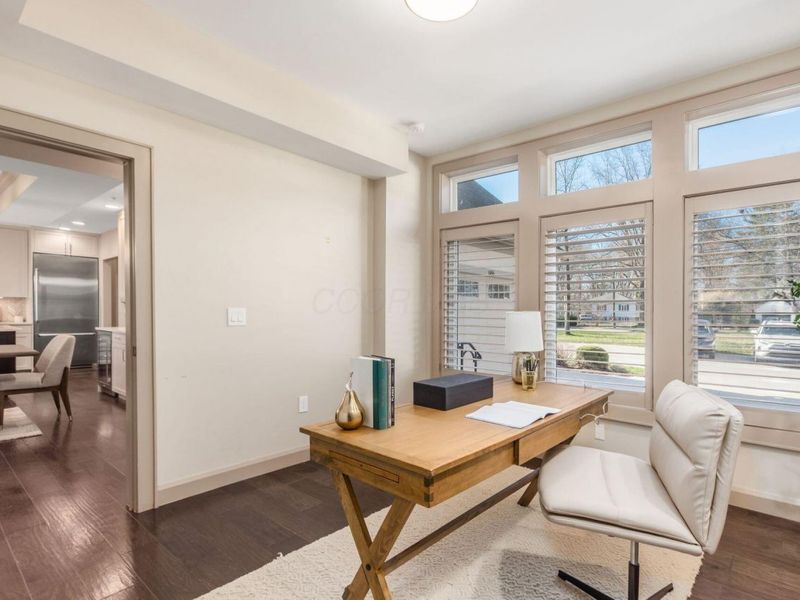 686 Fairway Boulevard, Columbus, OH 43213 Photo 10