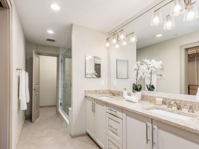 686 Fairway Boulevard, Columbus, OH 43213 Photo 32