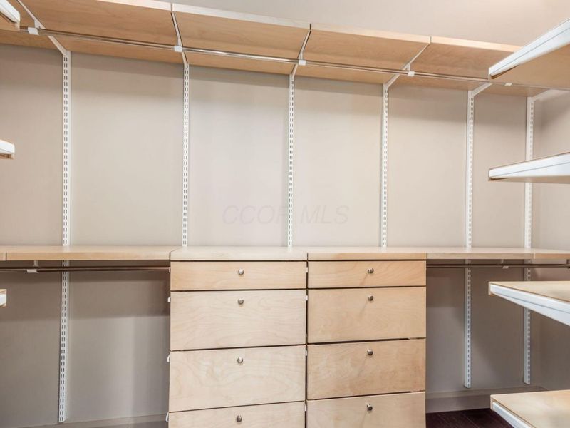 686 Fairway Boulevard, Columbus, OH 43213 Photo 34