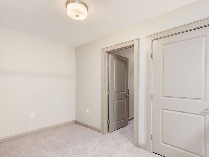 686 Fairway Boulevard, Columbus, OH 43213 Photo 36