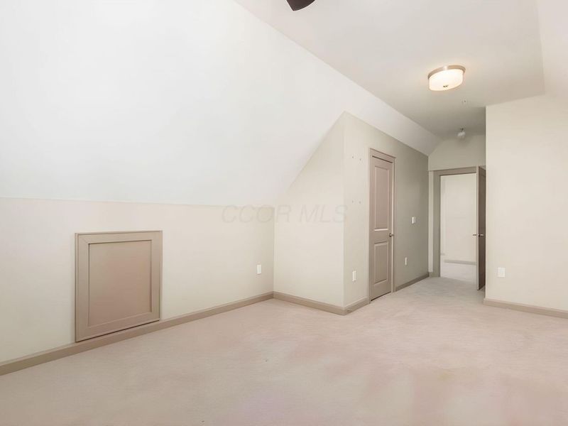 686 Fairway Boulevard, Columbus, OH 43213 Photo 45