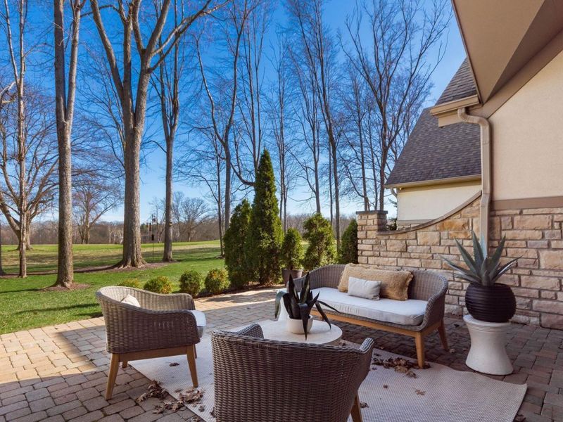 686 Fairway Boulevard, Columbus, OH 43213 Photo 46