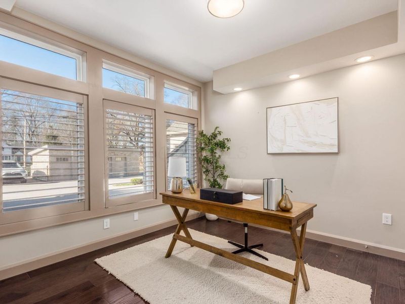 686 Fairway Boulevard, Columbus, OH 43213 Photo 8